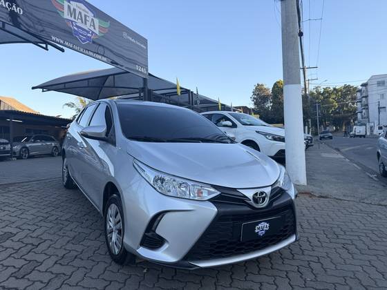 TOYOTA YARIS 1.5 16V FLEX XL MULTIDRIVE TOYOTA YARIS 1.5 16V FLEX XL MULTIDRIVE